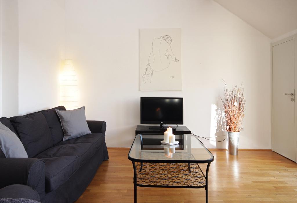 Vltava Penthouse Apartamento *